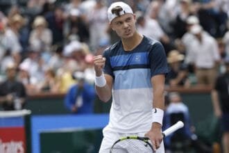 Holger Rune, Daniil Medvedev Reach Indian Wells quarterfinals