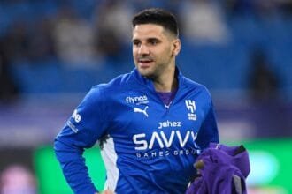 Leeds and 49erers want to sign a new 23 y/o int'l forward, which compares to Mitrovic