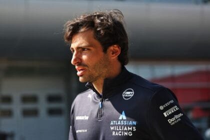 Red Bull scolded "Sine Carlos Sainz" and "It's not Liam Lawson's fault."