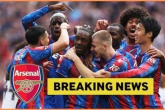 Eberechi Eze celebrates with his Crystal Palace teammates