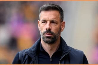 Leicester City manager Ruud van Nistelrooy