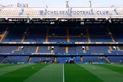 Chelsea wants to sign a fullback of £40k-p/w, which is "one of the best" in Europe