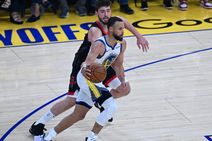 Chris Marin breaks down what Stephen Curry did early in the Warriors game and causes a winning performance