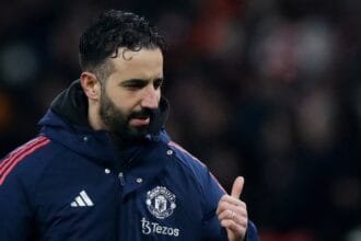 He is in touch to hijack a Barcelona contract at age 25.