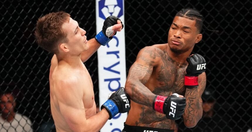 Malcolm Wellmaker quits his job after winning a $50,000 bonus in his UFC debut: "Today, I will be a full-time fighter."