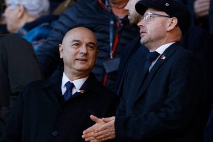 "Work hard" to appoint a 52-year-old in a Tottenham talk