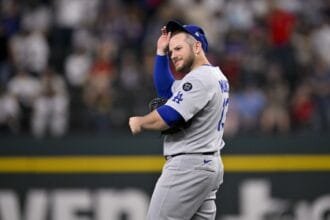 Dodgers lineup vs Cubs: Max Muncy and Will Smithout reveals starting pitcher