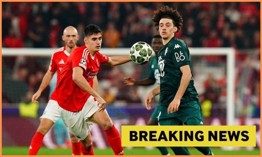 Maghnes Akliouche in action for Monaco against Benfica