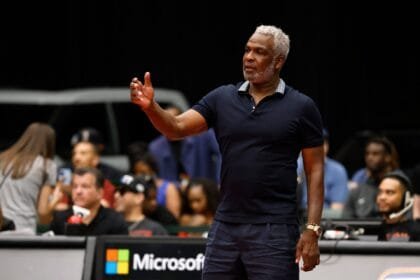 Charles Oakley takes a shot with Patrick Ewing over the Knicks Stadium van. "I shouldn't expect..."
