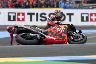 Enea Bastianini's "Crazy Race" - 4 long laps, crashes, bike swaps, penalties