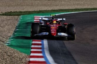 Lewis Hamilton reveals that Ferrari brake issues are "a big problem all year round"