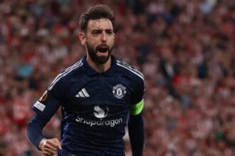 Man Utd lodges £50 million bids for "world class" star