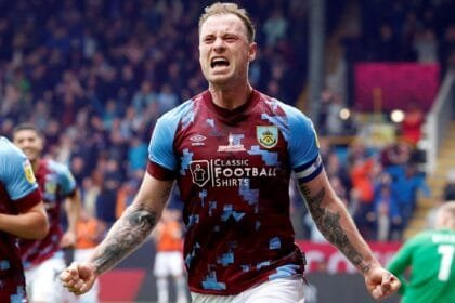Parker can sign Burnley's next Burns for the "unique" PL star