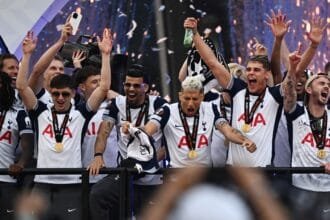 Tottenham is negotiating to sign a 6-foot-5 defender in the past few days