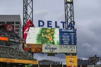 Dodgers and Braves start times announced on Saturday following the delay in rain