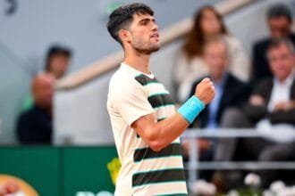 Alcaraz returns to the French Open Finals after Musetti retires
