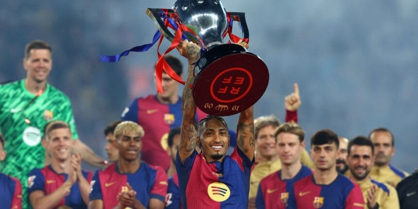 £30 million + Brazilian forward who loves Rafinha can sign Leeds