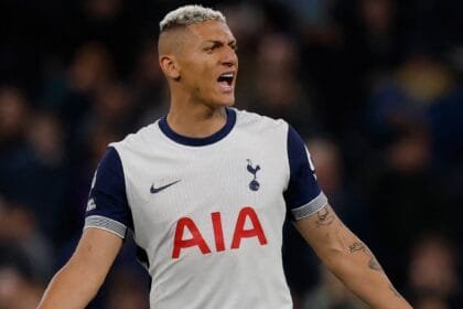 £80k-p/w Spurs Dad should never play for the club again