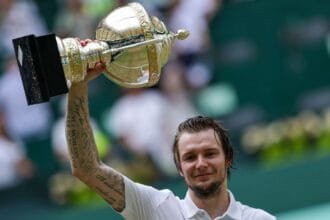 Alexander Bublik beats Danil Medvedev to the Hale Open