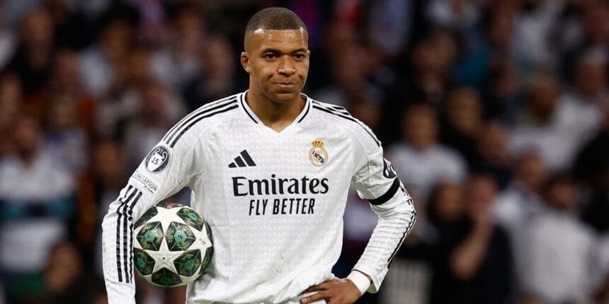 Arsenal submission offer signs £68 million "Powerhouse"