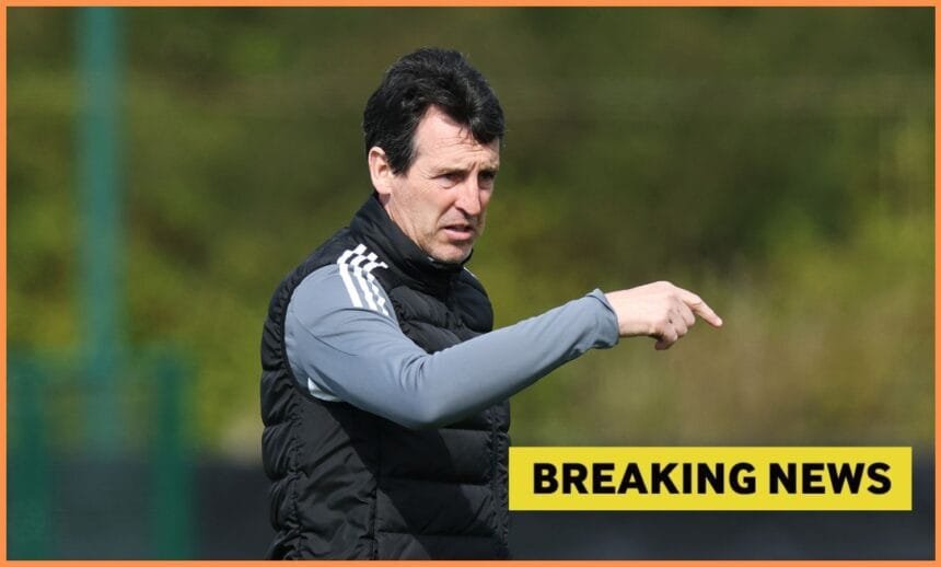 Unai Emery during an Aston Villa training session