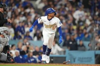 Dave Roberts will be providing updates on Mookie Betts injuries ahead of Saturday's game vs. Yankees