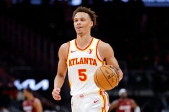 Dyson Daniels says that by leaving the Pelican for the Hawks he allowed him to "be free and become himself", his teammate praises