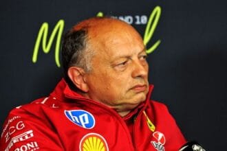 Ferrari opposed the "knee response" after Lewis Hamilton defended Fred Vasser