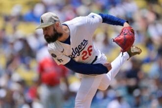Dodgers place Tony Gonzolin on the list injured in an elbow injury