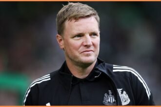 Newcastle United manager Eddie Howe looks on