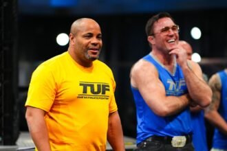 The Ultimate Fighter 33: Daniel Cormier vs. Chael Sonnen Episode 10 Results, First Welterweight Finalist Set