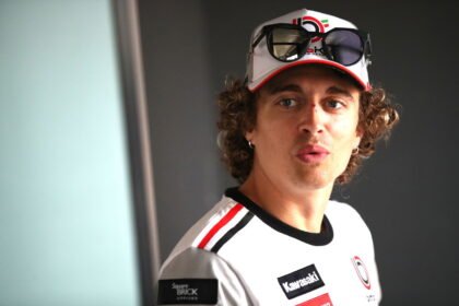 Axel Bassani "Don't put too much pressure on me" at Worldsbk, UK