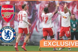 Xavi Simons celebrates with his RB Leipzig teammates