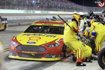 Joey Logano recalls the moment he took him to the 2014 NASCAR title