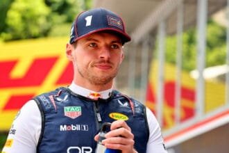 Max Verstappen 'complications', Mercedes warned that 'traditionally not working'