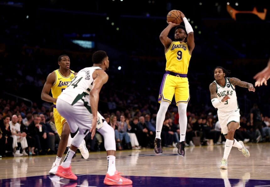 NBA fans are ecstatic about Bronnie James' 2025 NBA Summer League debut. "That was unexpected..."
