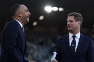 Rangers agree to sign "fantastic" players as the 49ers enter overdrive