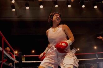 Sidney Sweeney transforms into a boxer from the new film "Christie" at the premiere set of the Toronto International Film Festival