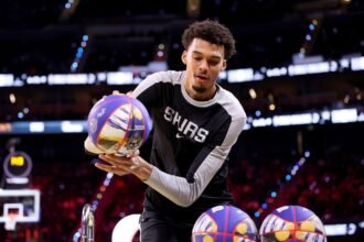 The NBA champion tells Victor Wembanyma to make changes to the game as key injury updates emerge, "I love it...".