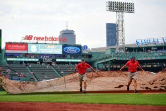 The Dodgers vs. Red Sox were delayed on Sunday: When will the game begin?