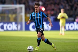 Ardon Jashari #30 of Club Brugge KV dribbles with the ball