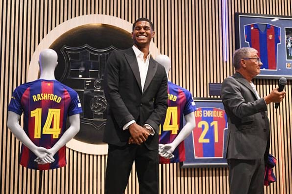 Laporta claims Rashford wanted to be a "one club man" at Manchester United.