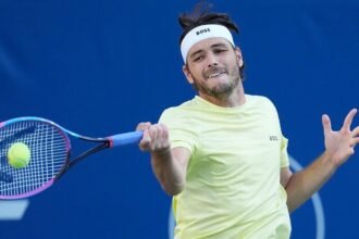 Taylor Fritz and Ben Shelton roll into the fourth round in Toronto