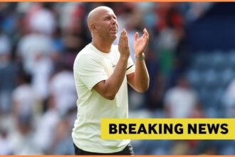 Liverpool manager Arne Slot and yellow