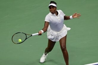 Venus Williams opens doubles with Leila Fernandez to play us