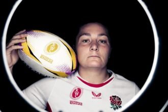 Amy Cocaine: RAF officers and one-off kiwi power England's scrum