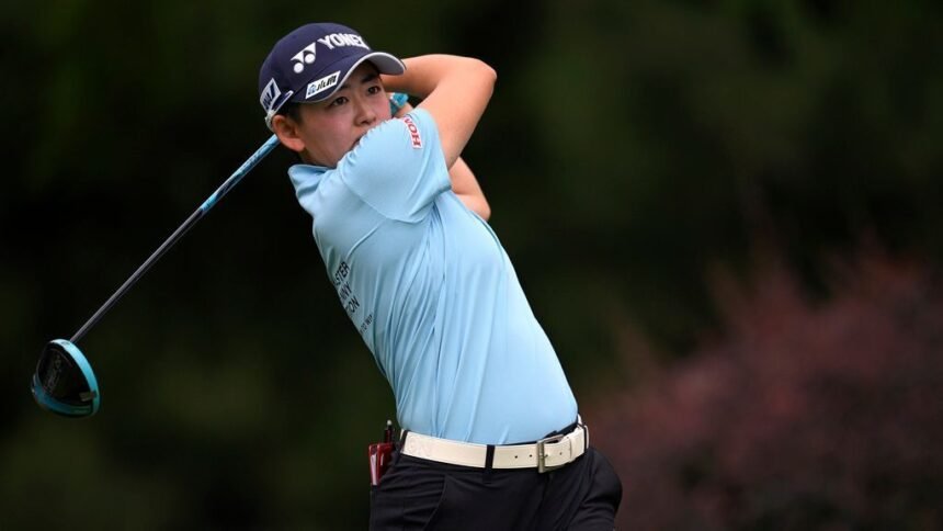 Akie Iwai wins his first LPGA title and leads in Portland