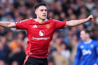 Amorim asks Ineos to sign "world class."