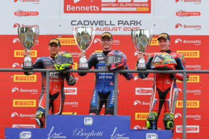Bradley Ray defends for victory - "There are not many places to pass through Cadwell Park."
