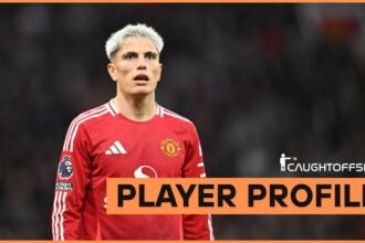 Alejandro Garnacho looks on during Man Utd vs Tottenham at Old Trafford